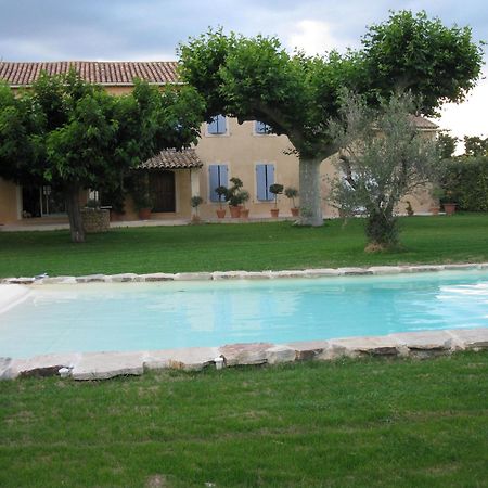 Mas Saint Julien Bed and Breakfast Cavaillon Rum bild
