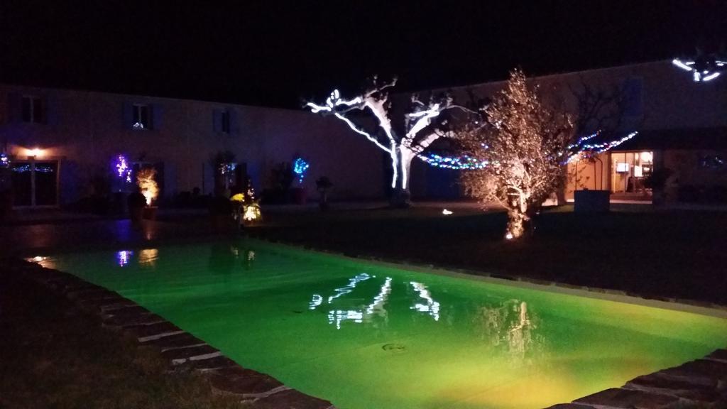 Mas Saint Julien Bed and Breakfast Cavaillon Exteriör bild