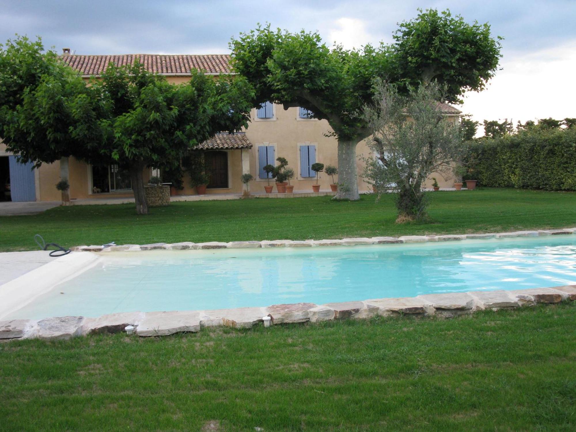 Mas Saint Julien Bed and Breakfast Cavaillon Rum bild