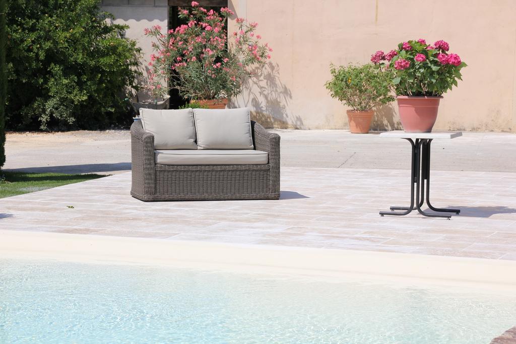 Mas Saint Julien Bed and Breakfast Cavaillon Exteriör bild