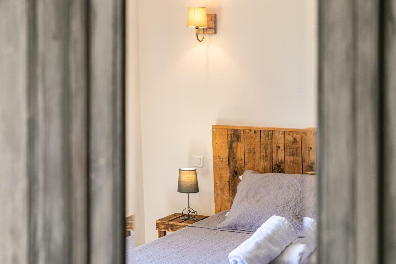 Mas Saint Julien Bed and Breakfast Cavaillon Exteriör bild