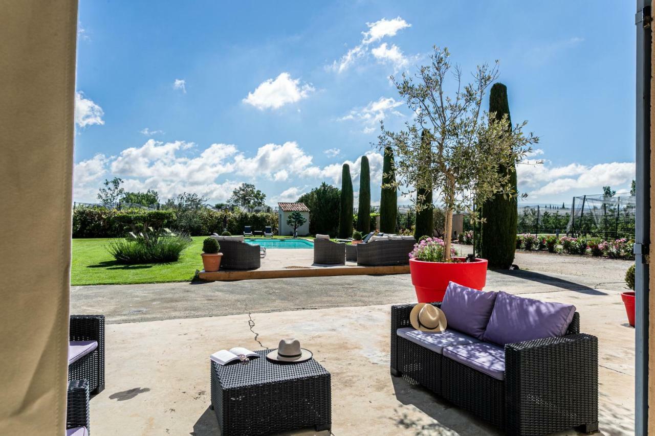 Mas Saint Julien Bed and Breakfast Cavaillon Exteriör bild